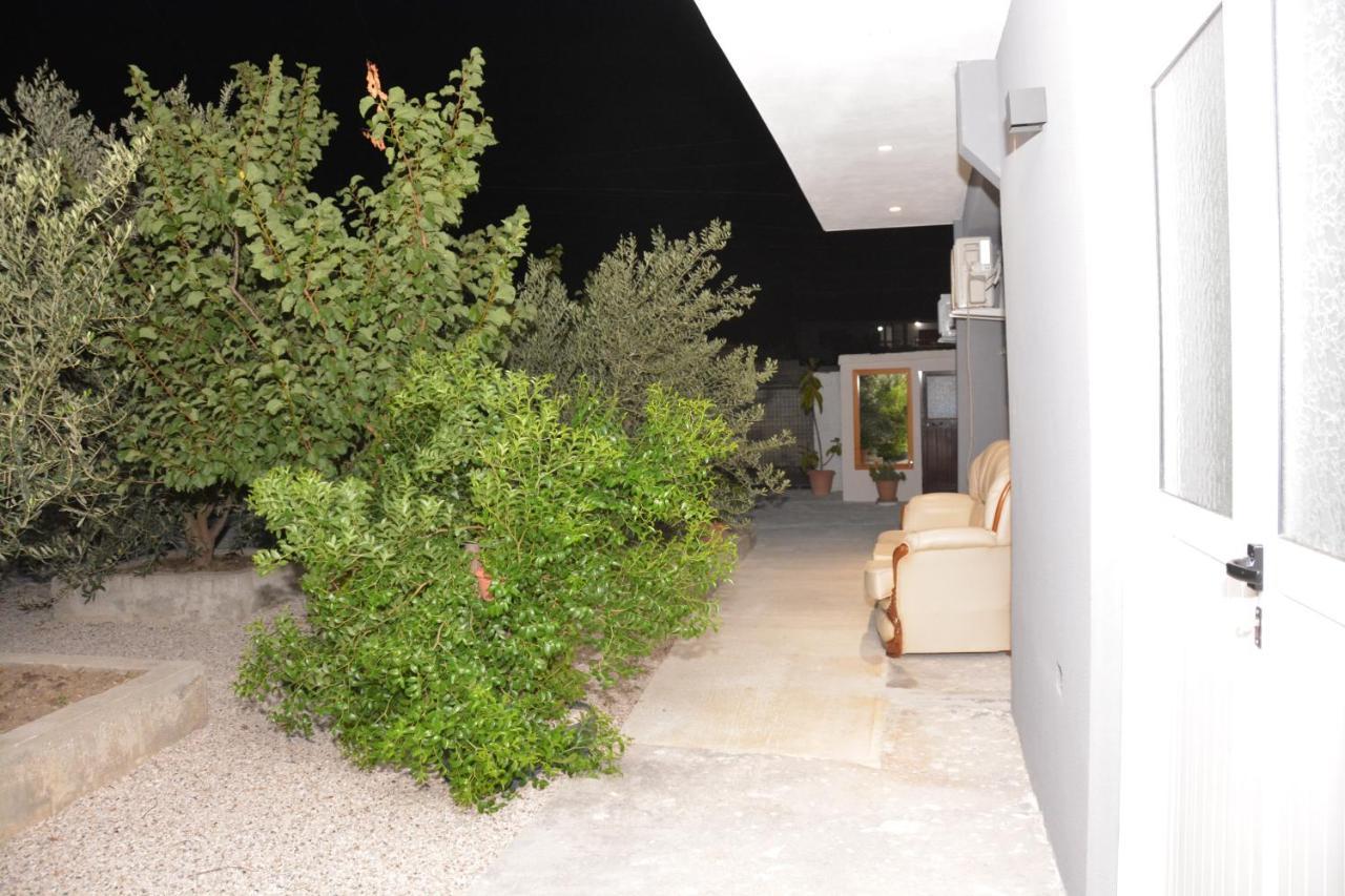 Mico'S Apartments Vlorë 外观 照片