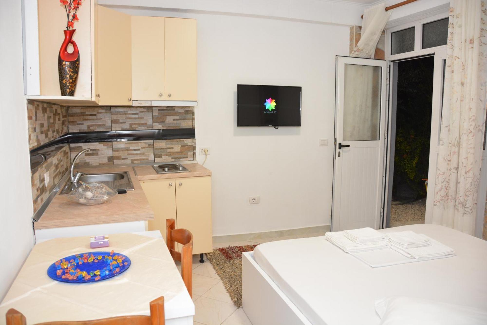 Mico'S Apartments Vlorë 外观 照片